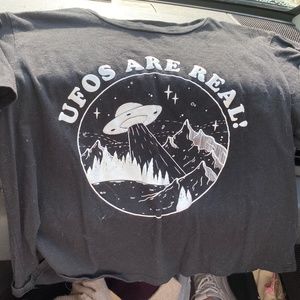 Local lab cropped junior shirt